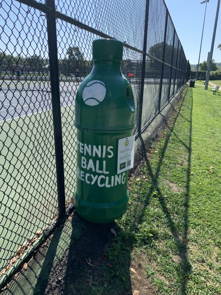 Net Love Installs Outdoor Bin At New Providence Tennis Courts